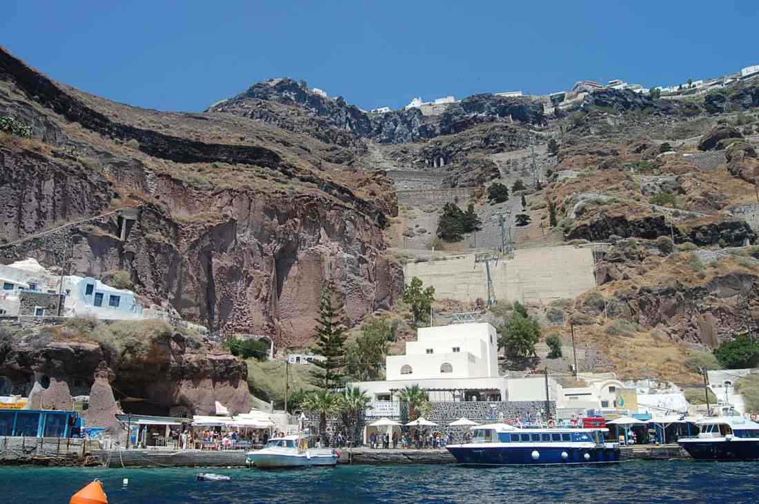 Fira Port