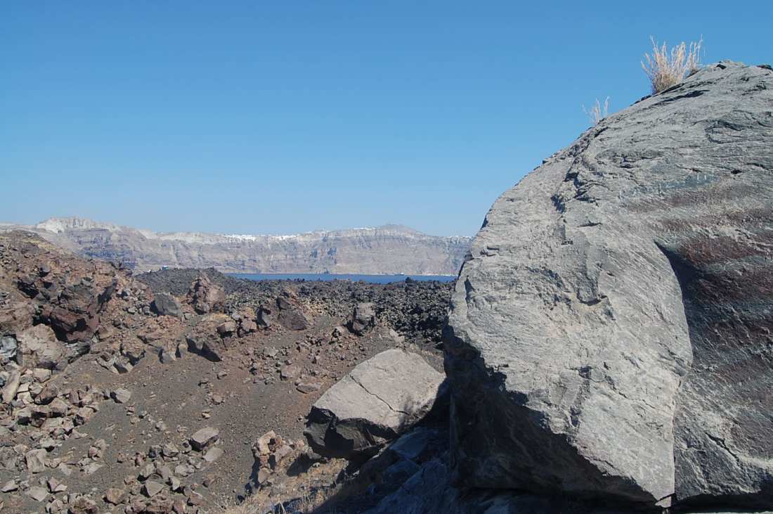 looking back towards Fira